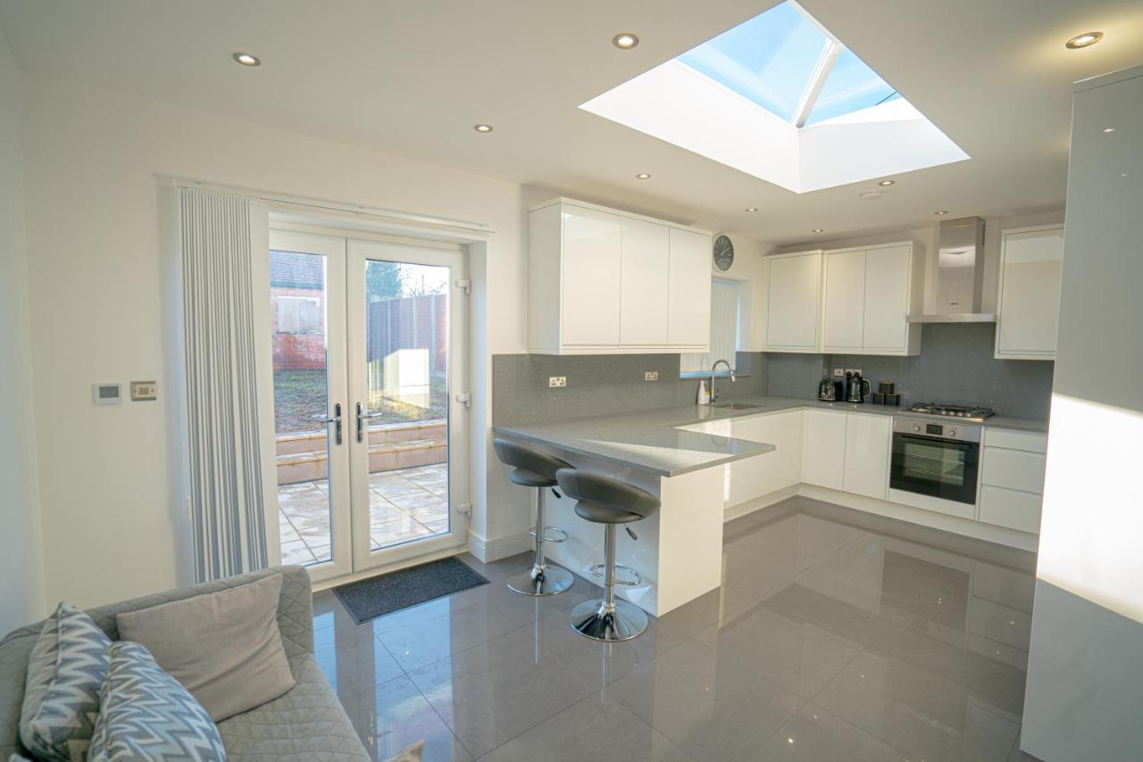 Newly Refurbished Modern 4 Bed Detached House ! Villa Oxford Exterior photo