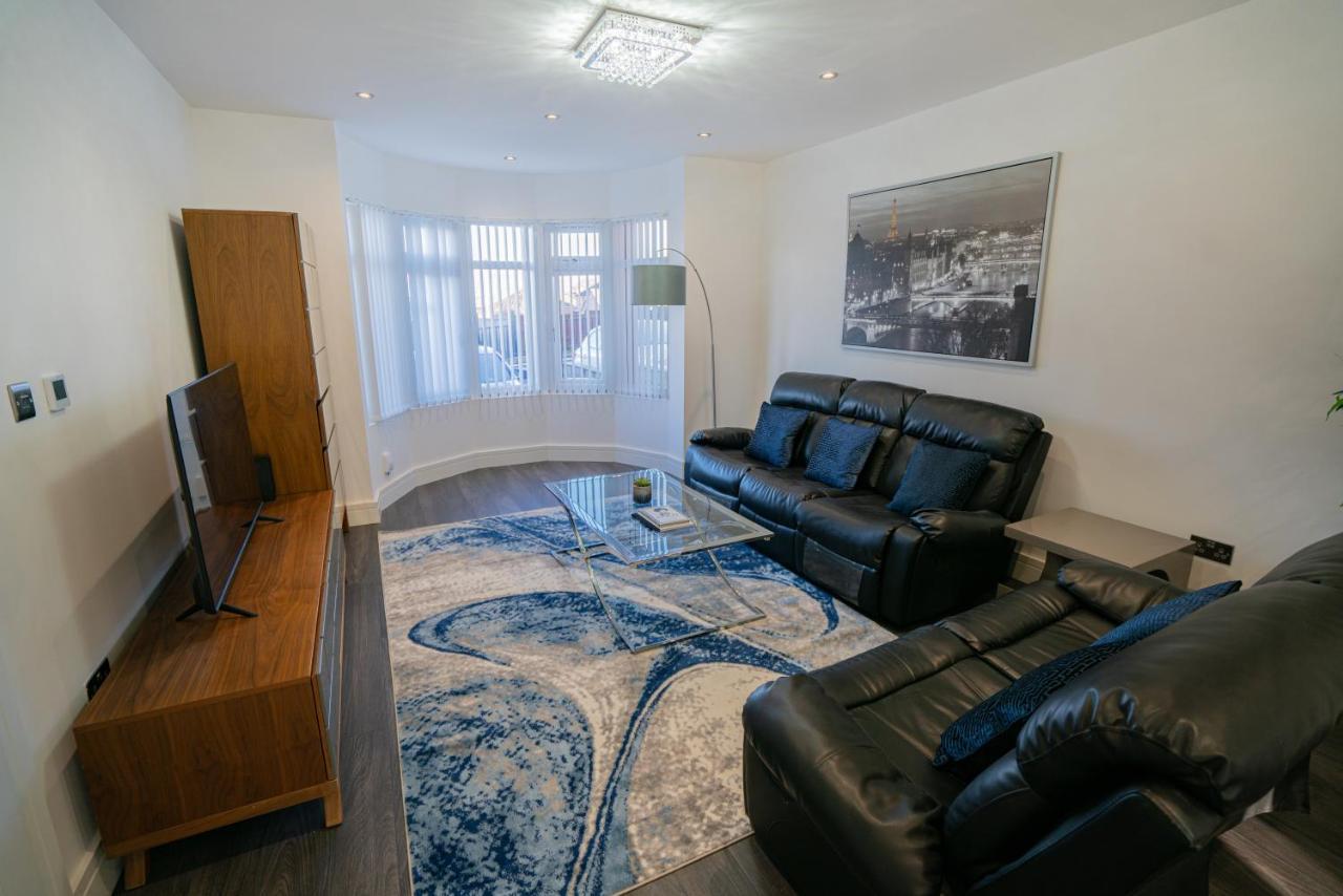 Newly Refurbished Modern 4 Bed Detached House ! Villa Oxford Exterior photo